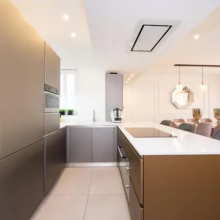 3-bedroom Central St.julian's Apartment Saint Julian's