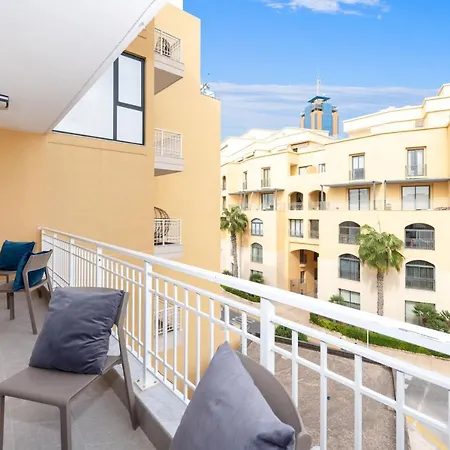 3-bedroom Central St.julian's *