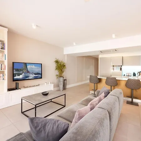 Apartment 3-bedroom Central St.julian's *